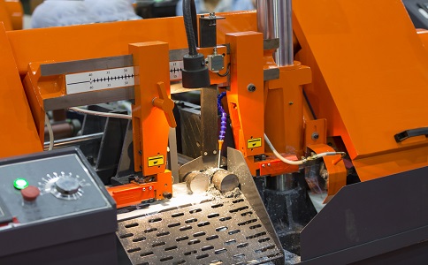 市中龙门带锯床具备哪些优点？